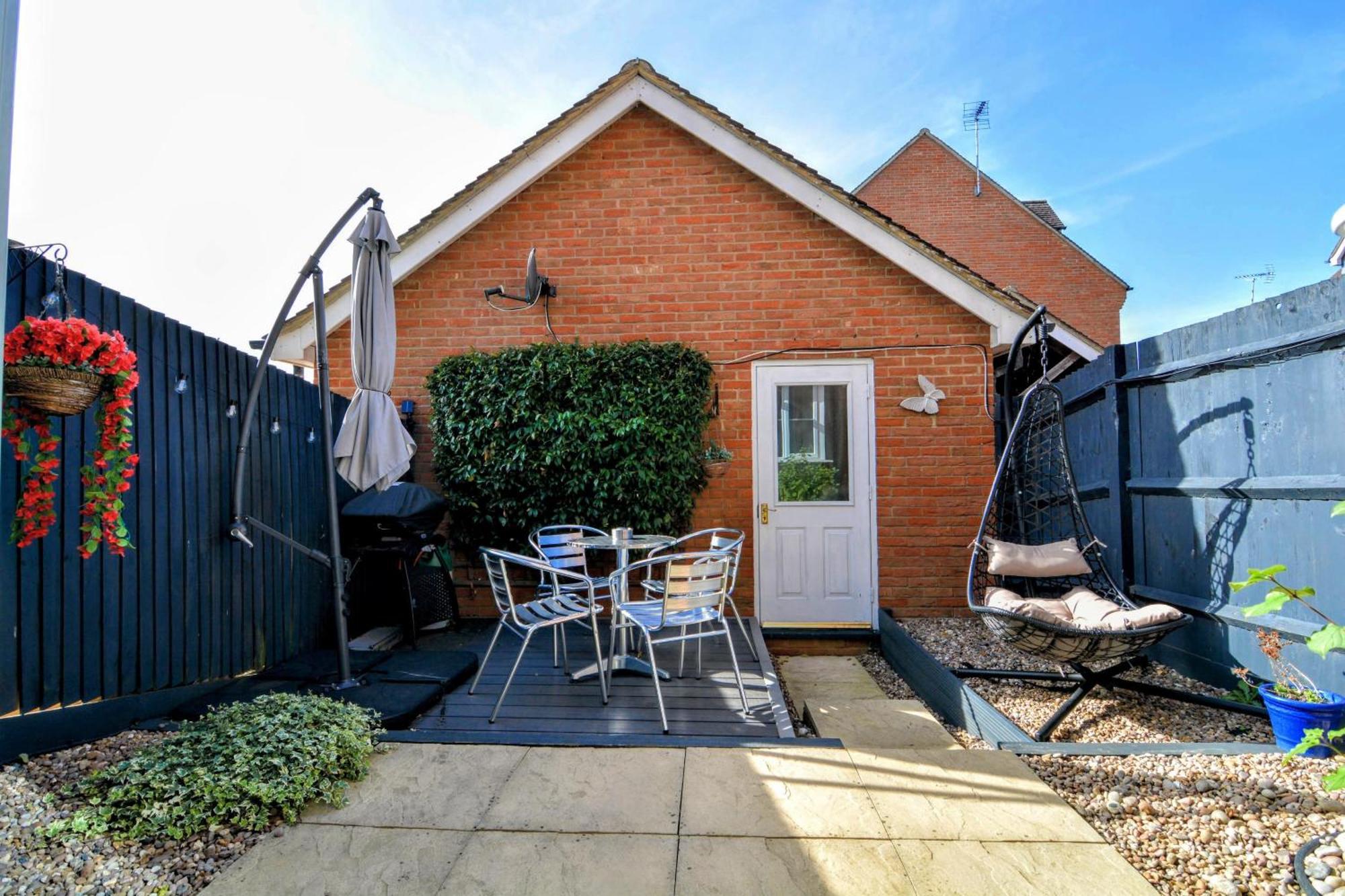 Modern And Spacious Home From Home 1 Mile From M1 - With Netflix, Prime Video, Ps5, Free Parking, Superfast Wifi, Bbq - Sleeps 11 - By Brightleap Apartments Milton Keynes Exterior foto
